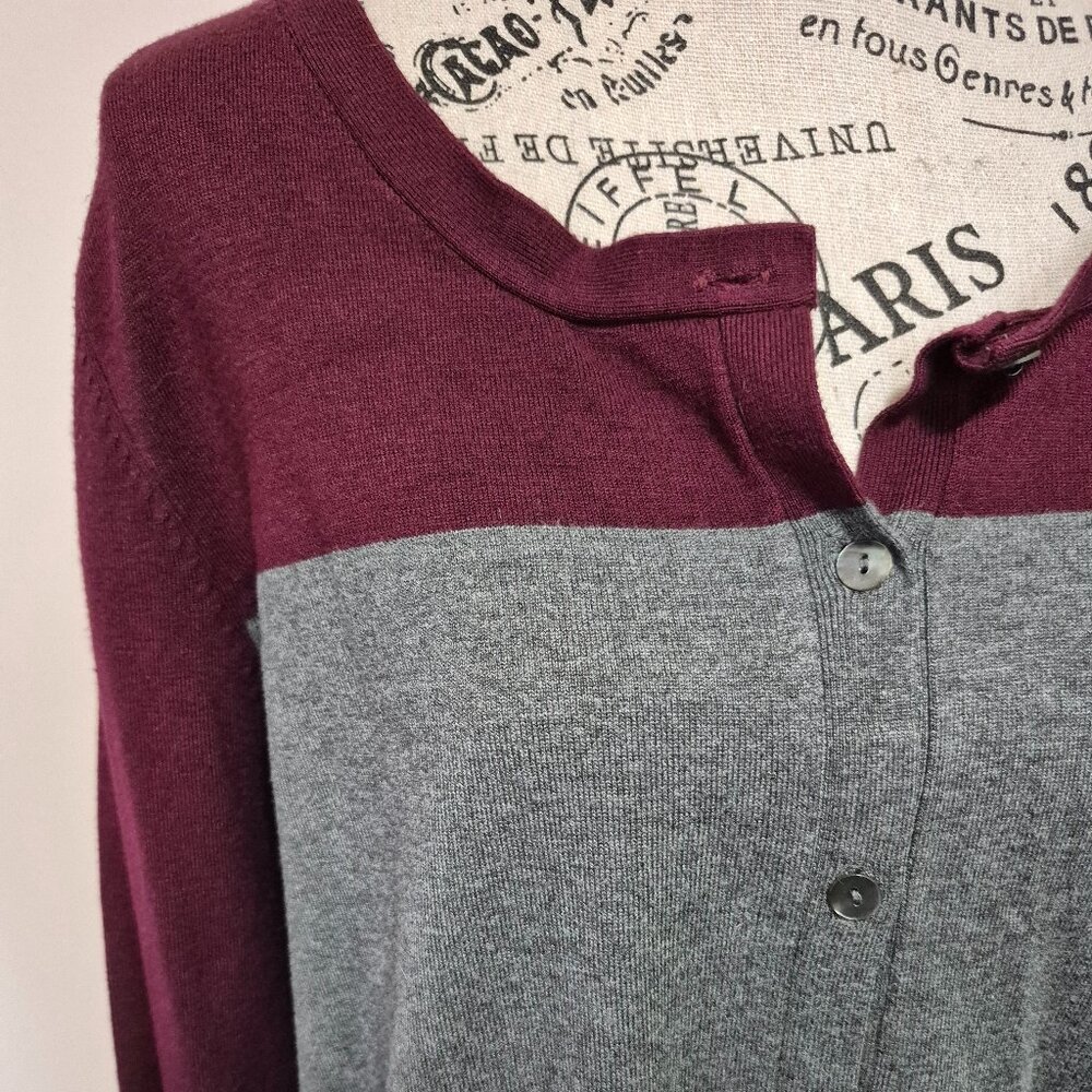 Colorblock Cardigan - Picture 2 of 10